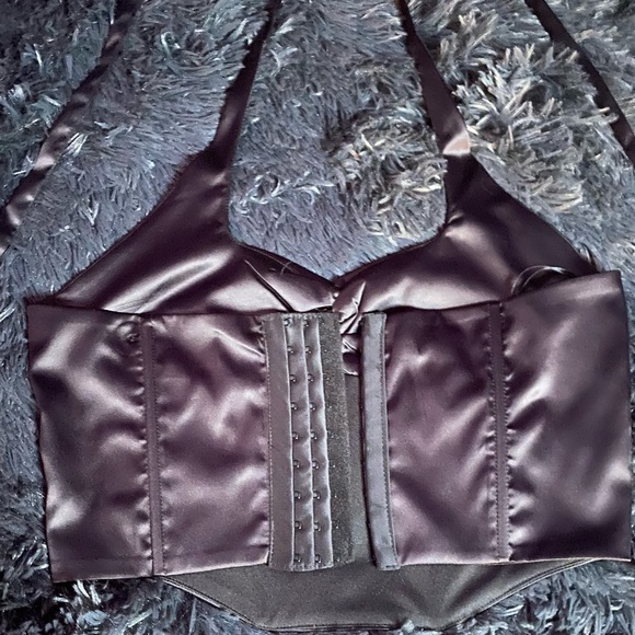 Tie me up Corset Top - Picture 4 of 4